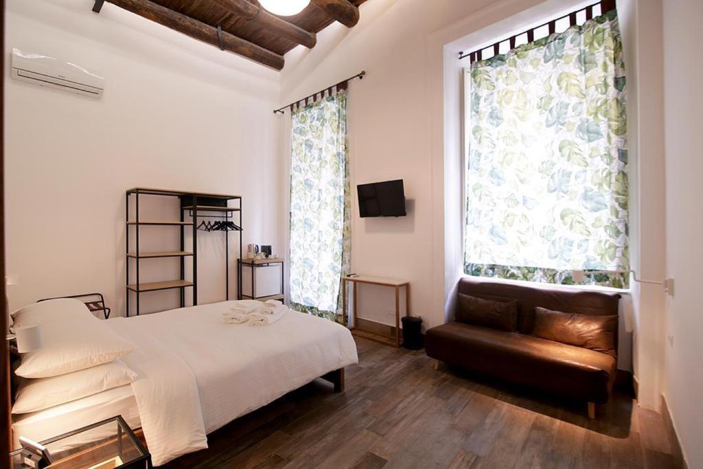 Antica Residenza Fusco Hotel Napels Buitenkant foto