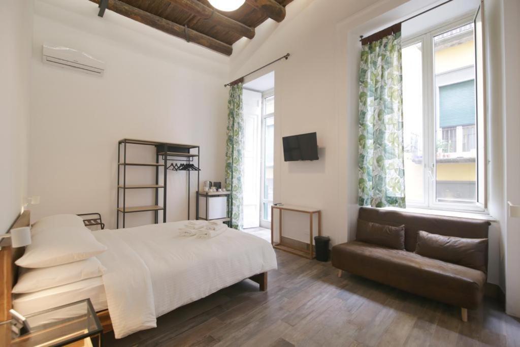 Antica Residenza Fusco Hotel Napels Buitenkant foto